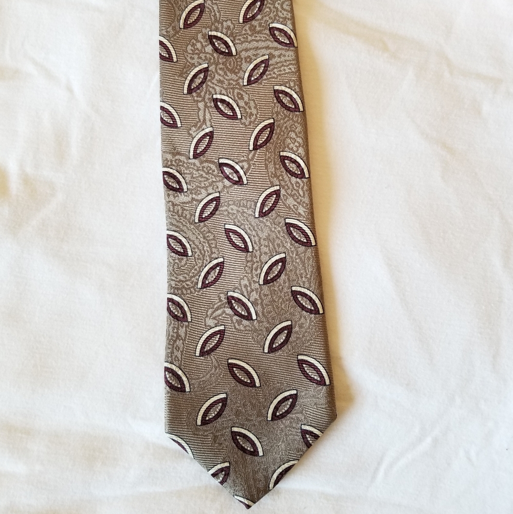🌿Robert Talbott Paisley Silk Italy Tie